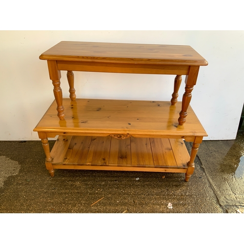 597 - 2x Pine Coffee Tables