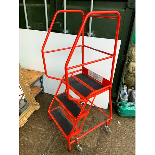 63 - Safety Ladders