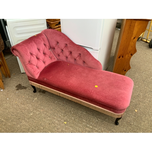 630 - Chaise Longue