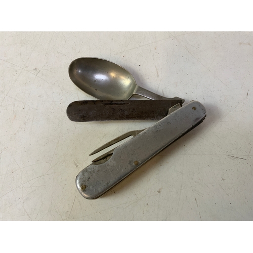 732 - Knife, Fork and Spoon Penknife