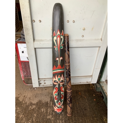 875 - Mask and Didgeridoo