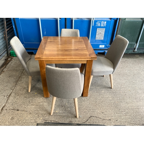 499A - Extending Oak Table and 4x Chairs