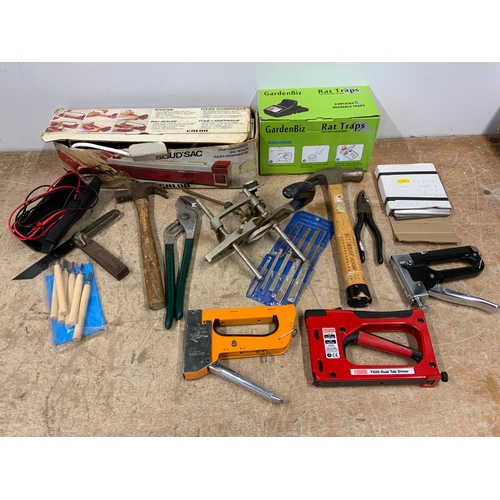 530 - Tools etc