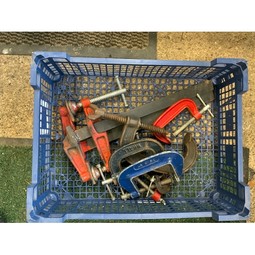 159 - Quantity of Clamps