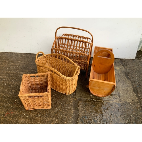 289 - Baskets and Trug