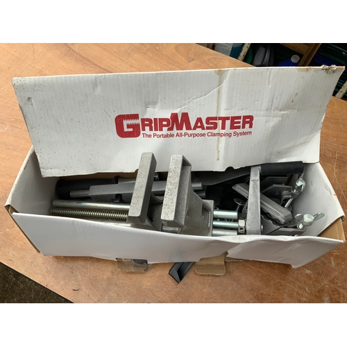 574 - Grip Master Clamp