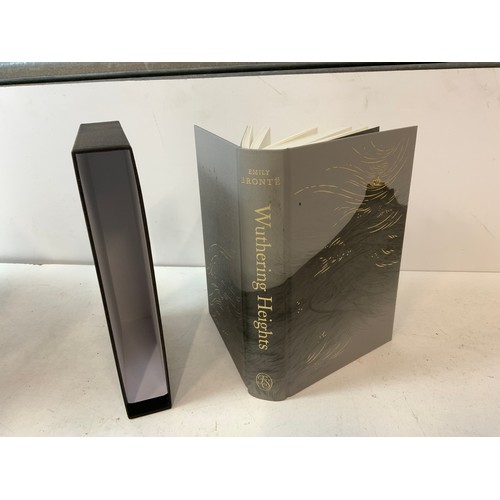 329 - Folio Society Book - Emily Brontë Wuthering Heights