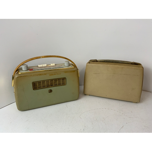 372 - 2x Vintage Radios