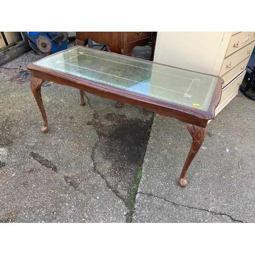 690 - Coffee Table