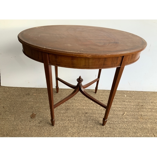 648 - Edwardian Occasional Table