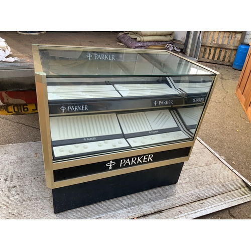 572 - Parker Pen Display Cabinet