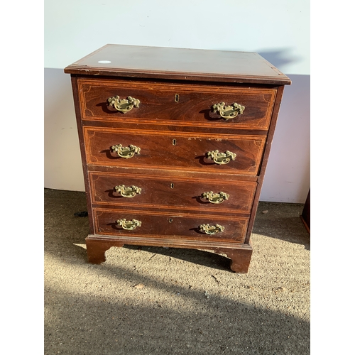 586 - Mahogany Commode