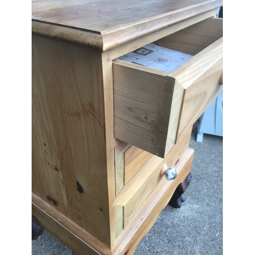 578 - Pine Drawers