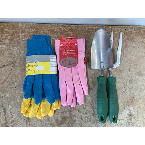 139 - Gardening Gloves and Tools