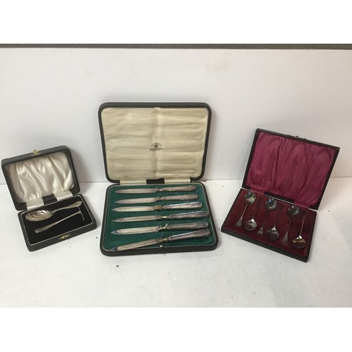 811 - Cased Silver Cutlery