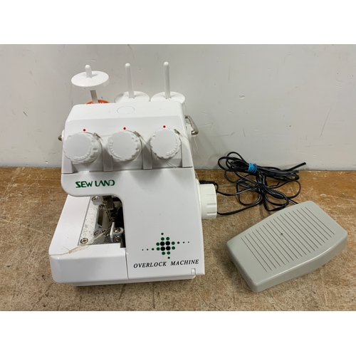 128 - Mini Sewing/Overlocker Machine