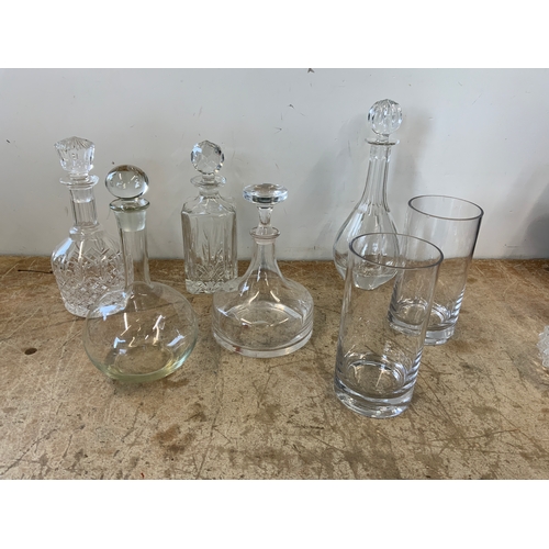 320 - Decanters