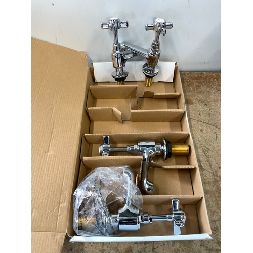 893 - 2x Pairs of New Taps