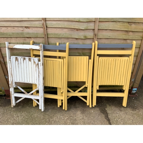 517 - 4x  Folding Chairs