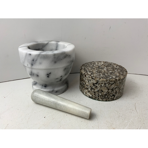 105 - Pestle and Mortar