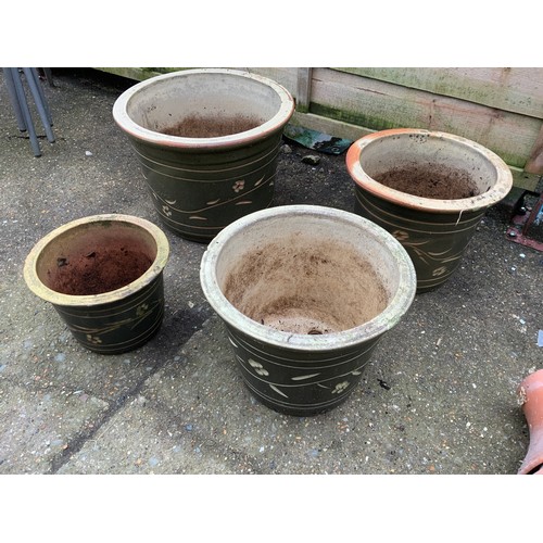 51 - 4x Decorative Planters