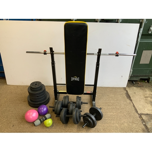 1 - Exercise Weights and Bench