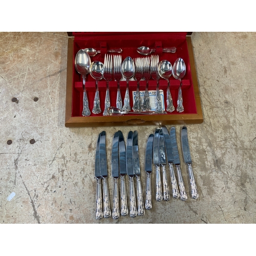 447 - Six Setting Kings Pattern Cutlery Set