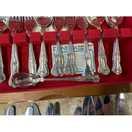 447 - Six Setting Kings Pattern Cutlery Set