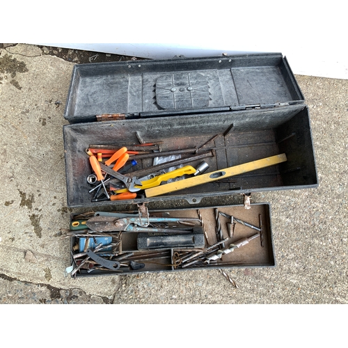 847 - Toolbox and Contents