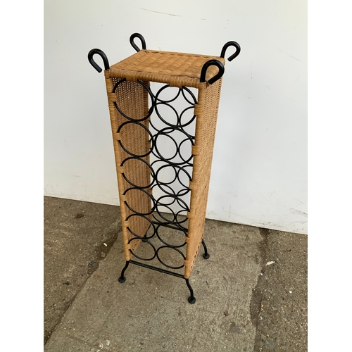 463A - Wine Rack