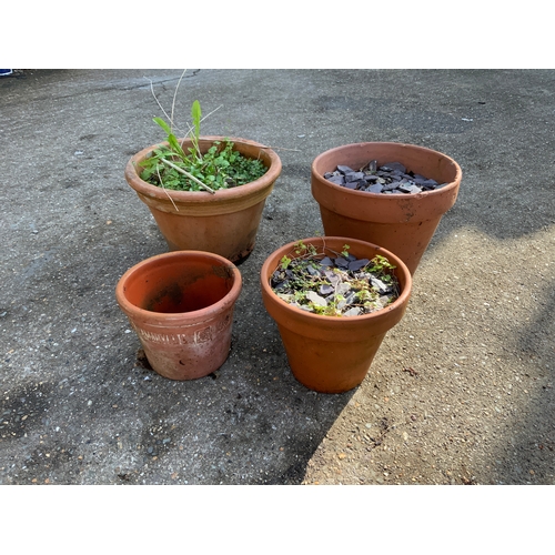 38 - 4x Terracotta Planters