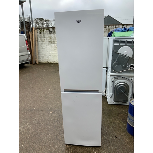 827 - Beko Fridge Freezer