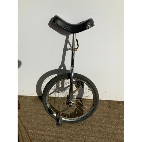 10 - Unicycle