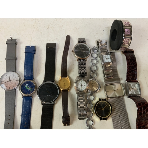 780 - Quantity of Watches