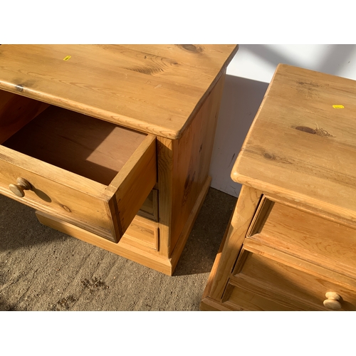 707 - Pair of Pine Bedsides