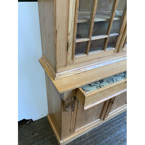 888 - Glazed Pine Dresser