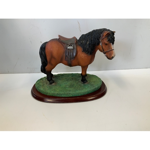 931 - Leonardo Horse Ornament