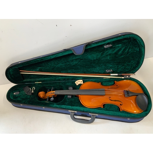 810 - Students Violin