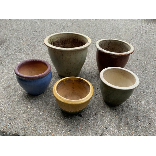 132 - Planters
