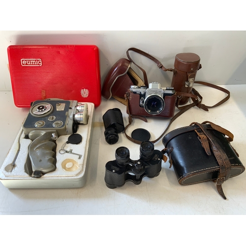 909 - Eumig Video Camera and Edixa Mat Reflex Camera etc