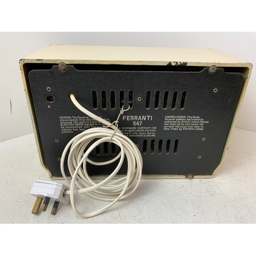 482 - Ferranti 547 Valve Radio - Working