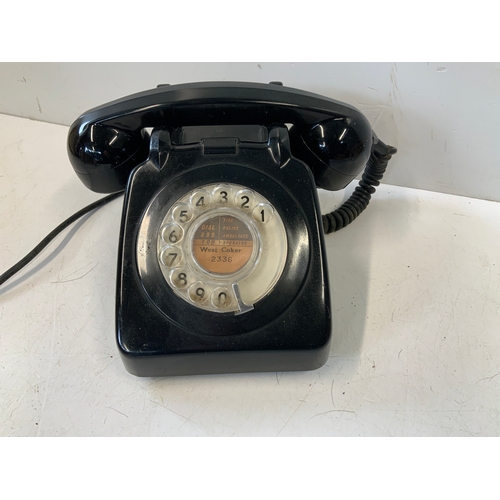 447 - Vintage Telephone