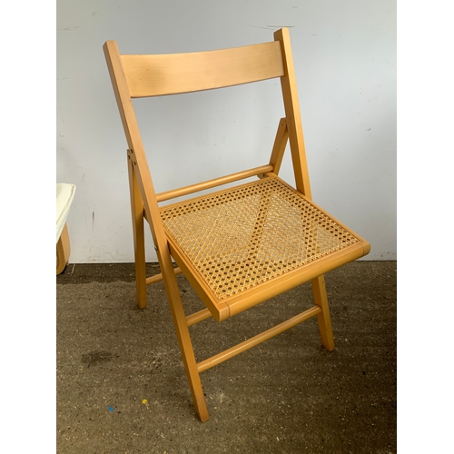 132A - Folding Chair