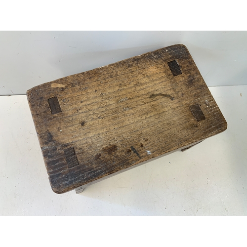 174 - Small Oak Stool