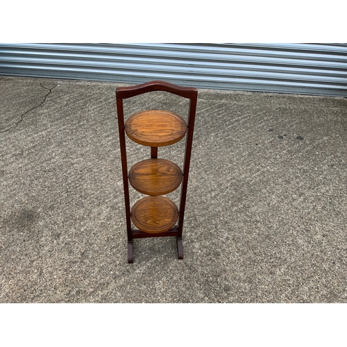 166 - Folding Cake Stand