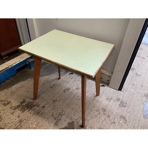 Retro Table