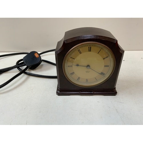 195 - Smith’s Electric Mantle Clock