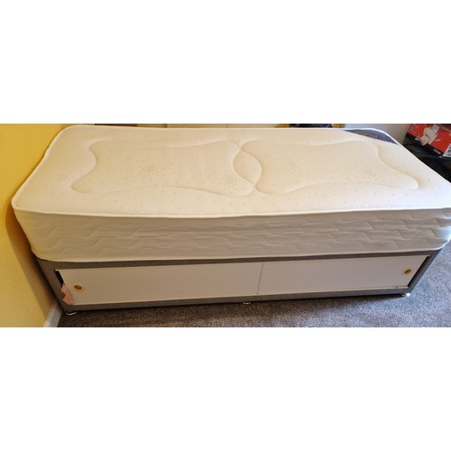 200A - Single Divan Bed