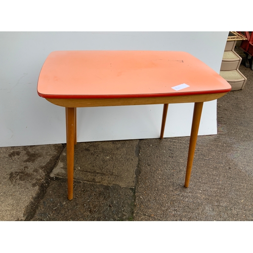 Retro Table