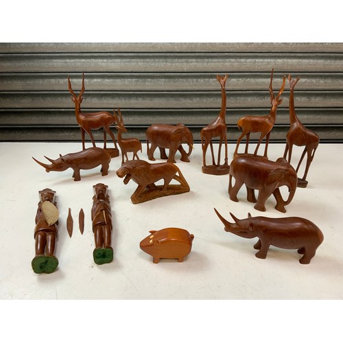 234 - Treen Animal Ornaments